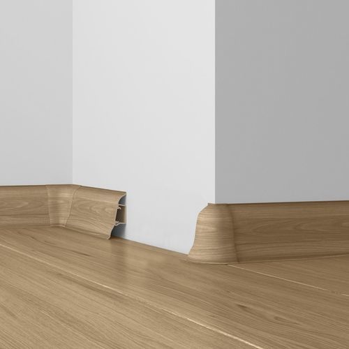 Plinthe beige - SLK 50 - DÖLLKEN Profiles GmbH - courbée / décorative