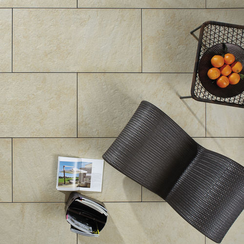 Dallage en pierre frittée - L'ALTRA PIETRA - CASTELLO BEIGE - GRANULATI ZANDOBBIO SPA - en grès cérame / d'extérieur / texturé