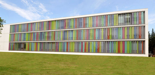 Brise-soleil en verre - SAHEL - SAB INTERNATIONAL - pour façade / vertical