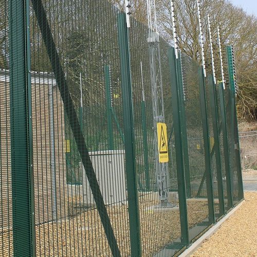 Clôture en treillis soudé - Hisec super 6 CPNI - ZAUN FENCING  - industrielle / en métal / grise