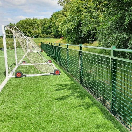Clôture en treillis soudé - Spectator - ZAUN FENCING  - pour terrain de sport / en acier galvanisé / grise