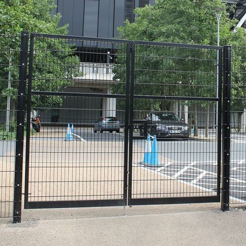 Portail battant - Twin - ZAUN FENCING  - en acier / grillagé / vert