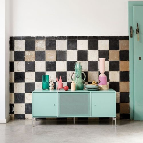 Buffet contemporain - OCTAVE I - Montana Furniture - en MDF laqué / avec étagère / avec porte pliante