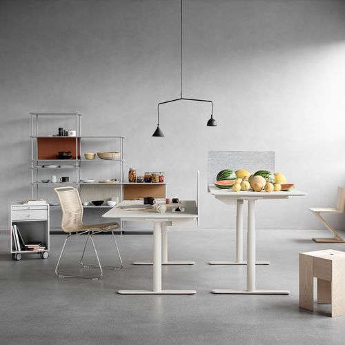 Bureau sur pied - HILOW2160 - Montana Furniture - contemporain / en stratifié / droit