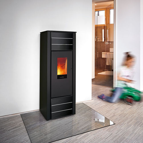 Poêle à granulés - FAMILY.NRG  - Wodtke GmbH - 5 kW - 10 kW / contemporain / en métal