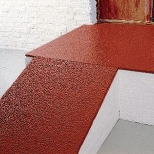 Revêtement de sol en résine époxy liquide - SAFETY COAT PLUS - Watco Industrial Flooring - texturé / aspect béton / antidérapant