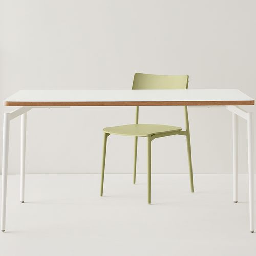 Table contemporaine - CULT - SEGIS - en HPL / en ABS / avec piètement en acier thermolaqué