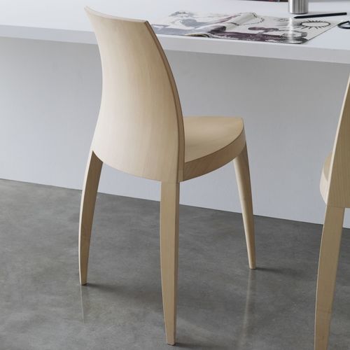Chaise contemporaine - DIDIVI - SEGIS - d'intérieur / en contreplaqué / avec piètement en érable