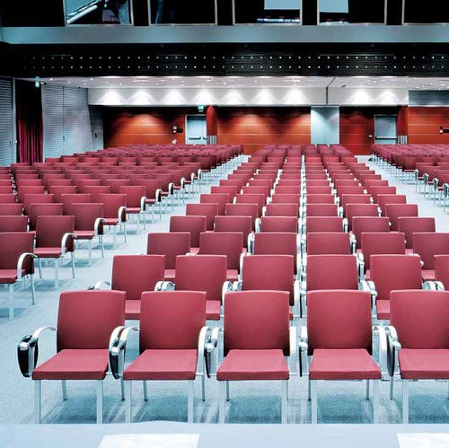 Chaise d'auditorium contemporaine - GALLERY - SEGIS - d'intérieur / en tissu / en cuir