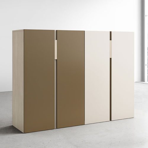 Armoire de classement haute - WALL - FAMO - en bois / avec porte battante / contemporaine