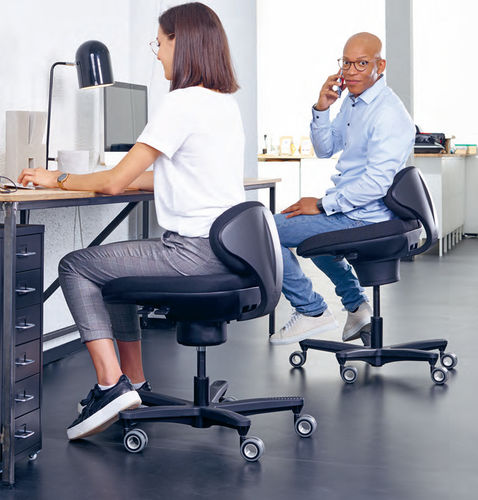 Chaise de bureau contemporaine - CORE - Viasit GmbH - d'intérieur / en tissu / tapissée