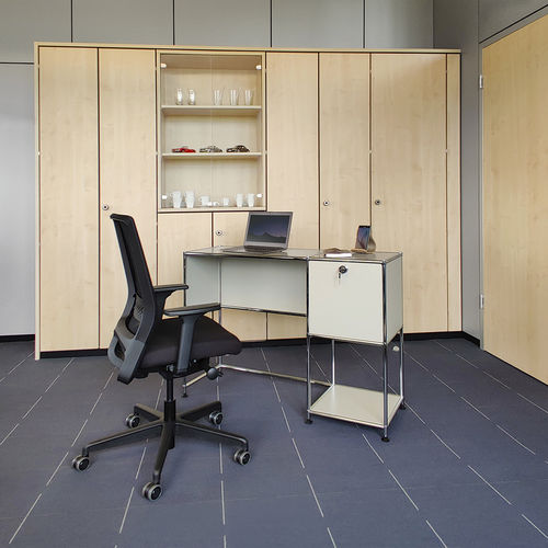 Bureau sur pied - SYSTEM4 - Viasit GmbH - contemporain / en métal / en acier