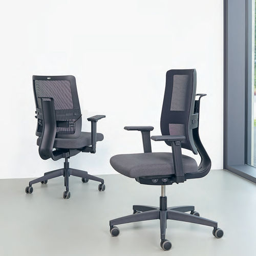 Chaise de bureau contemporaine - TOLEO - Viasit GmbH - d'intérieur / en tissu / avec piètement en métal