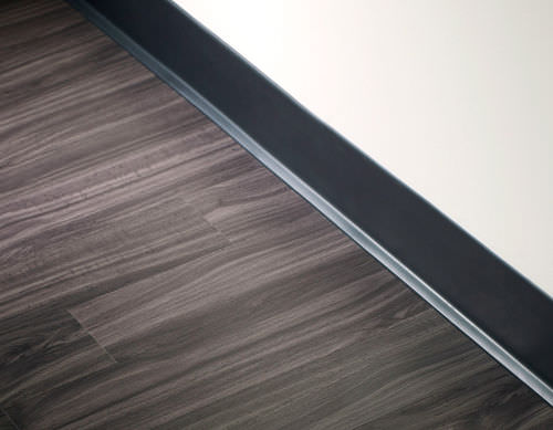 Revêtement de sol en caoutchouc - WALLFLOWER - Flexco Corporation - pour le tertiaire / lisse / aspect bois