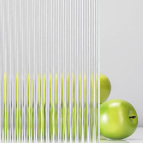 Panneau en verre feuilleté - THIN RIBBED - General Glass International - trempé / à motif / translucide
