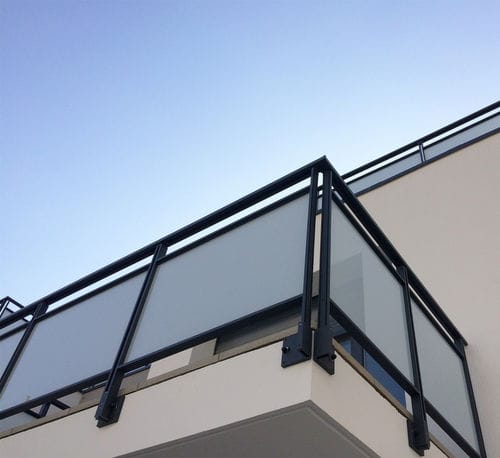 Garde-corps en aluminium - La Toulousaine - à panneaux / d'extérieur / pour terrasse