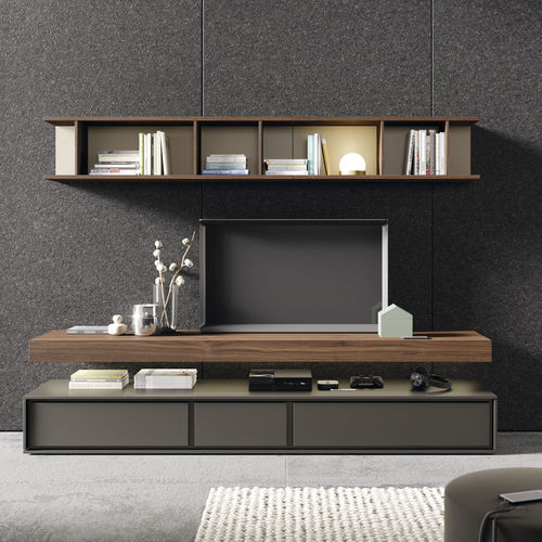 Ensemble TV mural contemporain - BOOK 21 - VIVE - MUEBLES VERGE S.L. - en bois laqué / en noyer / avec éclairage intégré