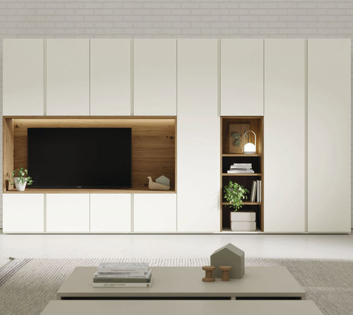 Ensemble TV mural contemporain - ON BOISERIE 1 - VIVE - MUEBLES VERGE S.L. - en bois laqué / avec éclairage intégré