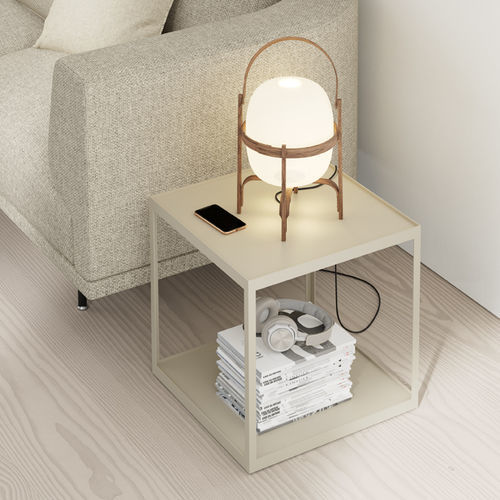 Table d'appoint contemporaine - KUB 4 - VIVE - MUEBLES VERGE S.L. - en MDF laqué / avec piètement en métal laqué / carrée