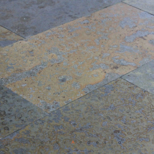 Revêtement de sol en ardoise - MULTICOLOR SLATE  - MAP Slate Srl - d'intérieur / d'extérieur / pour salle de séjour