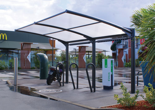 Abri vélo couverture en polycarbonate - COROLL - Design espaces - en acier / pour espace public / pour les zones urbaines