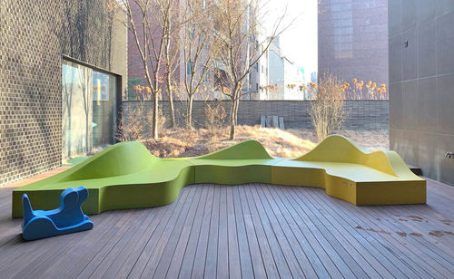 Banc design original - RIVER MUST FLOW - SIXINCH Furniture - Design - Foamcoating - en mousse haute densité / avec dossier / sans accoudoirs