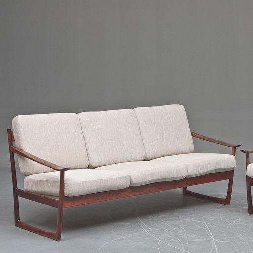 Canapé design scandinave - 1960-69 - paere dansk - en tissu / beige / avec piètement en bois de rose