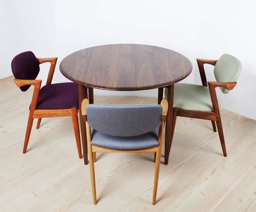 Table à manger design scandinave - UNIVERSE  - paere dansk - en chêne / en noyer / en teck