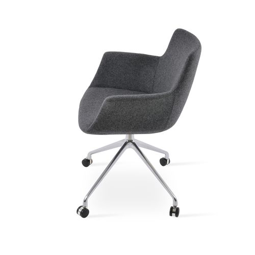 Chaise de salle à manger contemporaine - BOTTEGA - sohoConcept - d'intérieur / en laine / en cuir