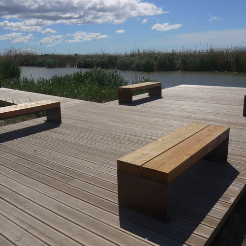 Banc public design minimaliste - INN - FREPAT URBAN EQUIPMENT - en bois / en acier galvanisé / en acier corten