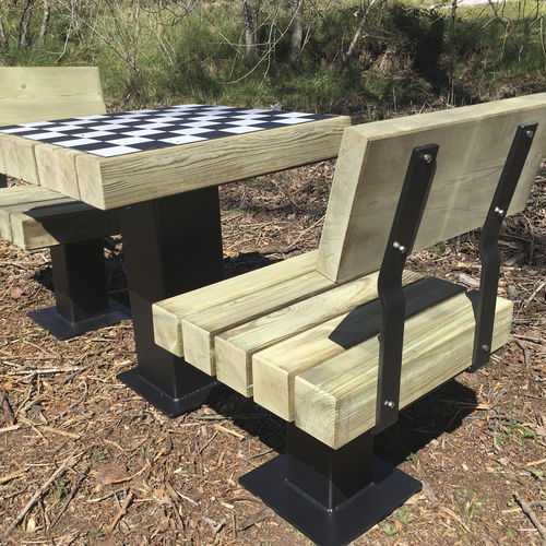 Ensemble table et bancs contemporain - ECHEC - FREPAT URBAN EQUIPMENT - en bois / en acier / de jardin