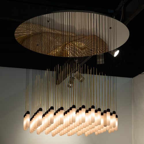 Lustre contemporain - CAPITOLE - Octavio Amado - en laiton / en polymère / en albâtre