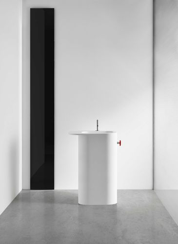 Vasque sur pied - Olimpia - RESIGRES - en Corian® / avec porte-serviettes intégré / avec étagère intégrée
