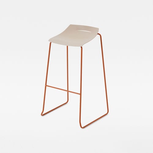 Tabouret de bar contemporain - BEN - Mara - en polypropylène / avec piètement en métal / piètement central