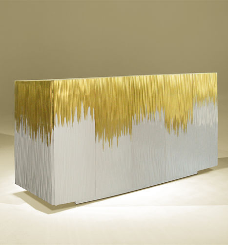 Buffet contemporain - MOON GOLD - Luisa Peixoto Design - en bois laqué / blanc / doré