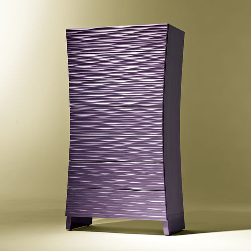 Chiffonnier contemporain - CURVE WEG - Luisa Peixoto Design - en bois laqué / marron / violet