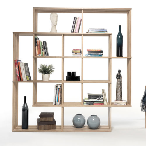 Étagère contemporaine - X2 - Wewood - Portuguese Joinery - en chêne / en bois massif / en noyer