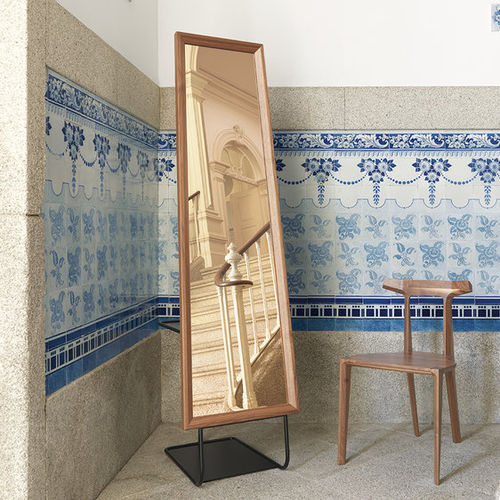 Psyché - HIDE & SEEK - Wewood - Portuguese Joinery - contemporain / rectangulaire / en bois massif