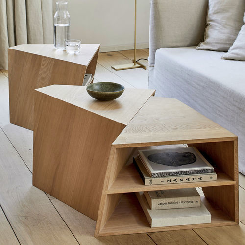 Table d'appoint contemporaine - VARAN  - more - en chêne / en noyer / en placage de bois