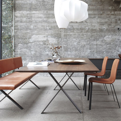 Table contemporaine - LAX - more - en bois massif / en placage de bois / avec piètement en acier inoxydable