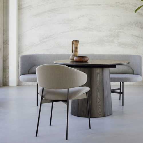 Table contemporaine - EEVA  - more - en acier / bois / en bois massif