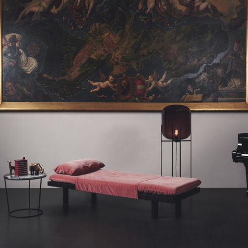 Lit de jour contemporain - PALLET - Pulpo - en velours / en cuir / d'intérieur