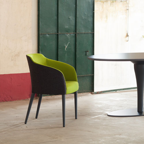 Chaise contemporaine - STELLA - RICCARDO RIVOLI Design - d'intérieur / en tissu / en cuir
