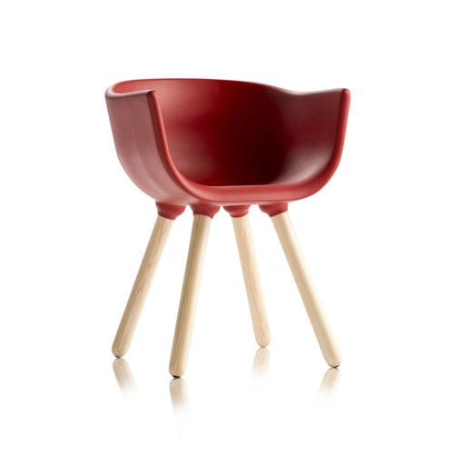 Fauteuil contemporain - TULIP SMALL - CHAIRS & MORE - en bois / en polyuréthane / à tablette