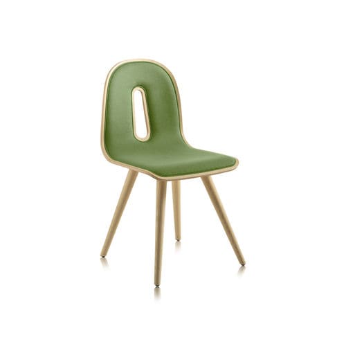 Chaise contemporaine - GOTHAM WOODY S I - CHAIRS & MORE - d'intérieur / en frêne / tapissée