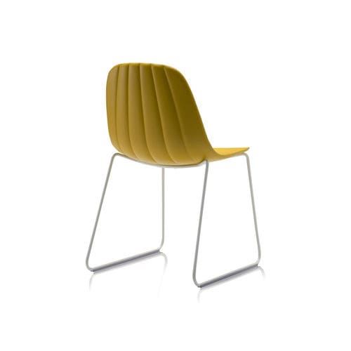Chaise contemporaine - BABAH SL - CHAIRS & MORE - d'intérieur / en polyuréthane / avec piètement en métal