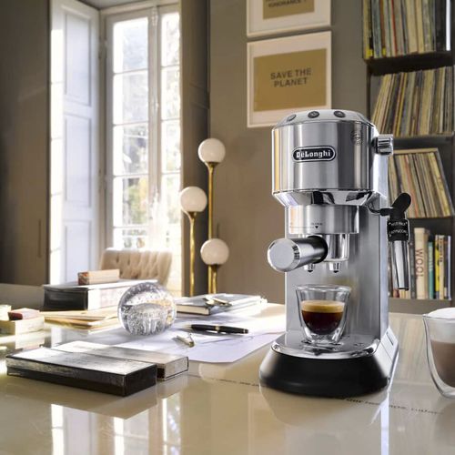 Machine à café expresso - EC685.M - De'Longhi - à dosettes / professionnelle / pour bar