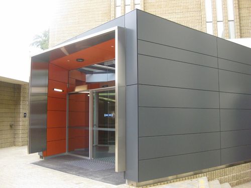 Bardage en panneaux - CENTRAL TAFE PERTH INTERNAL - Vitragroup - en fibro-ciment / brillant
