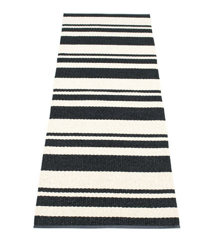 Tapis contemporain - ODD - Pappelina - à rayures / en plastique / rectangulaire
