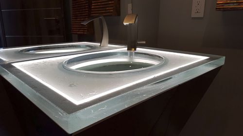 Plan vasque en verre - ThinkGlass - à usage professionnel / sur mesure / rétroéclairé